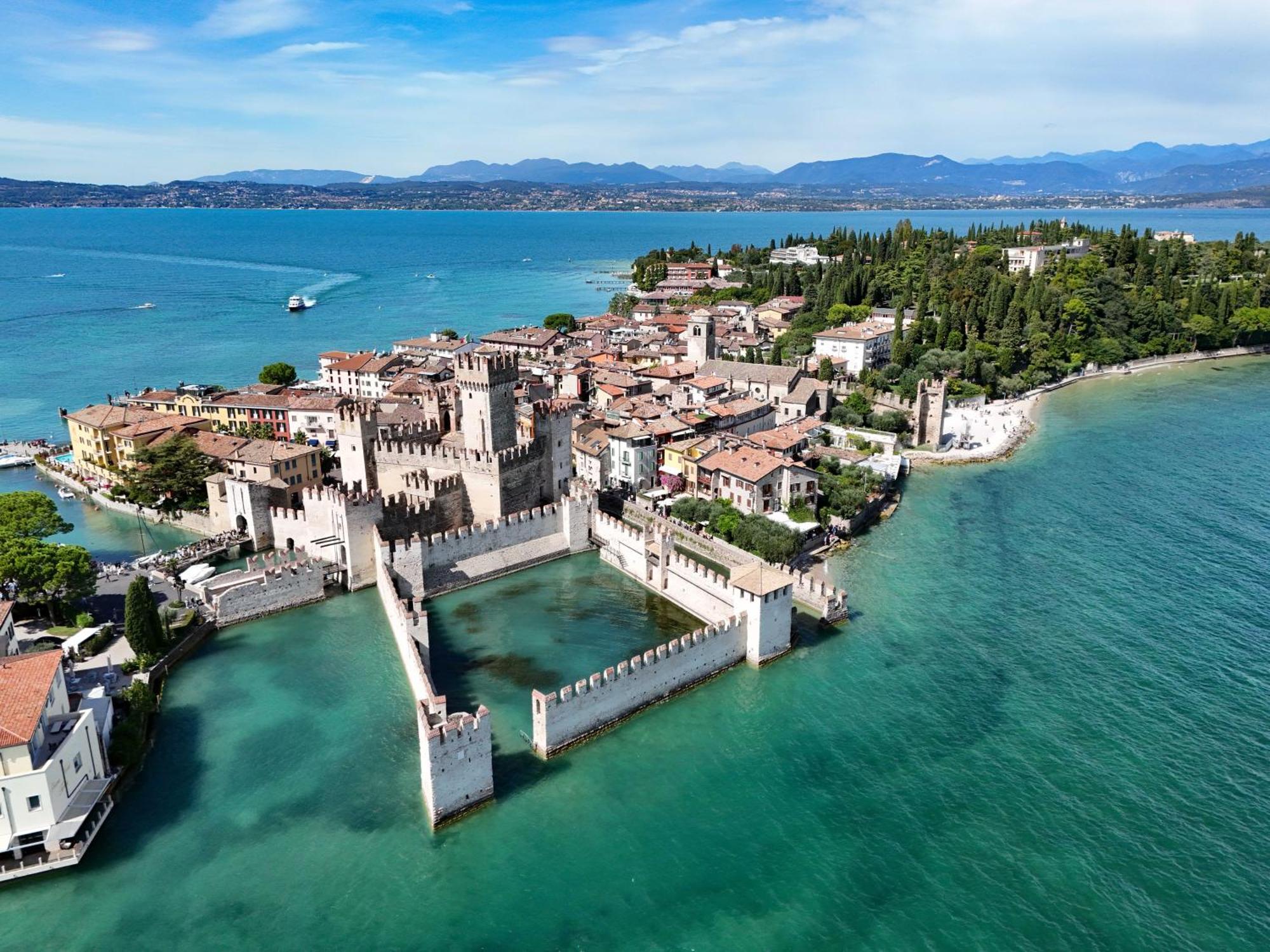 Locanda Carolina Callas Sirmione Exterior foto